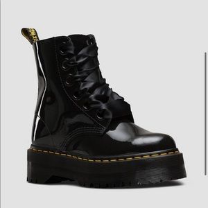 Dr. Martens Molly Boots size 9